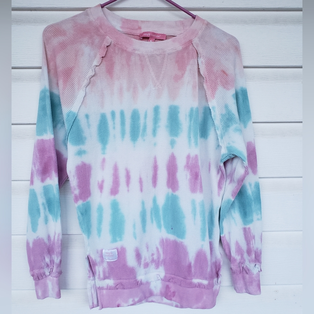 Simply Southern Tye Dyed Thermal Long Sleeve Top!!